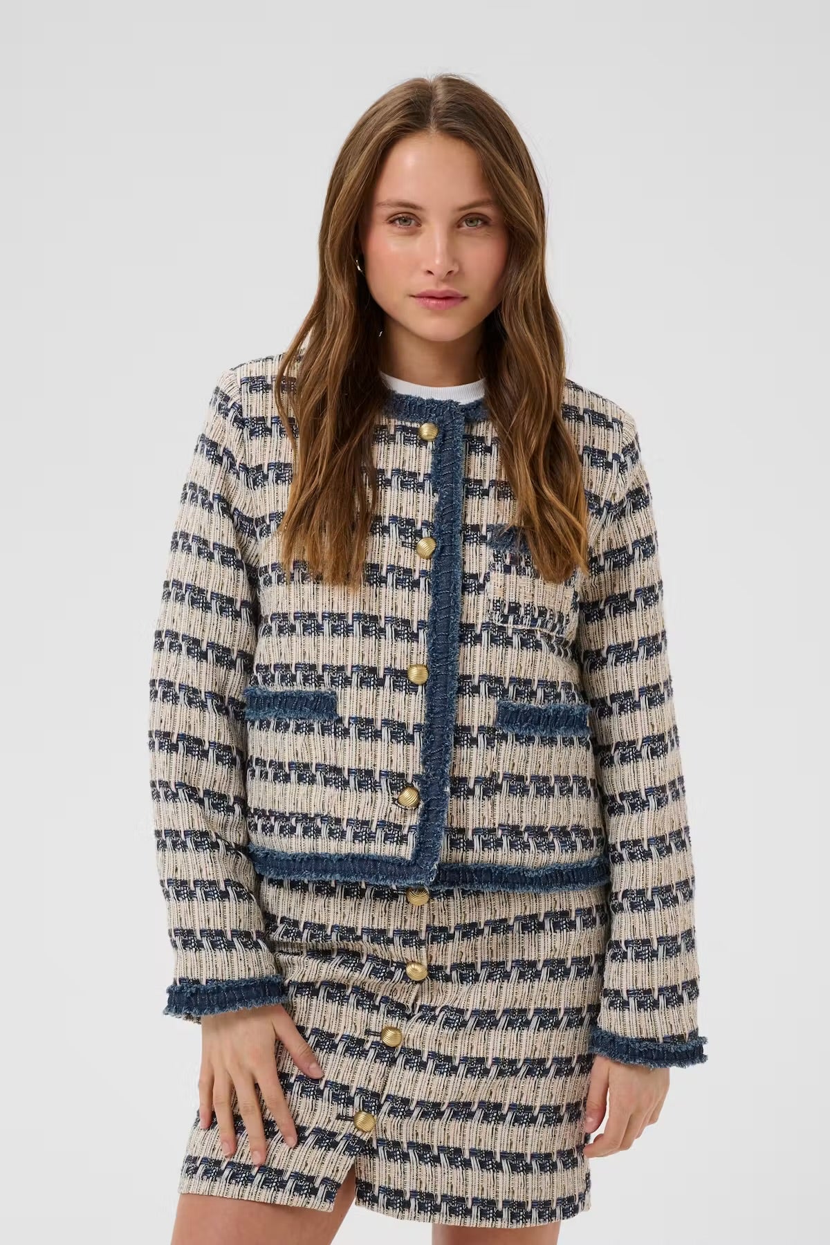 Patterned short jacket in Navy multi