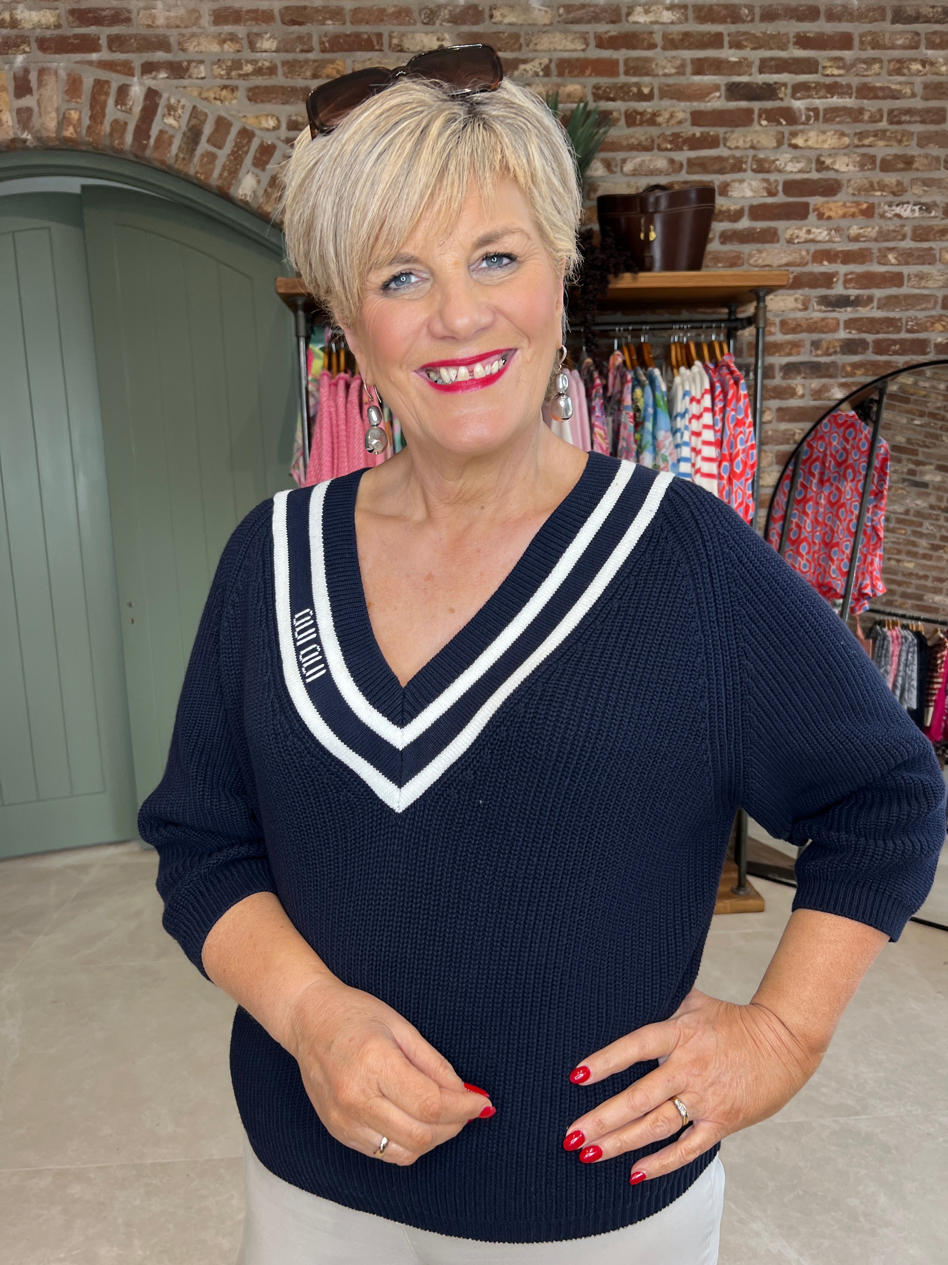 Oui Ribbed Pullover In White & Navy