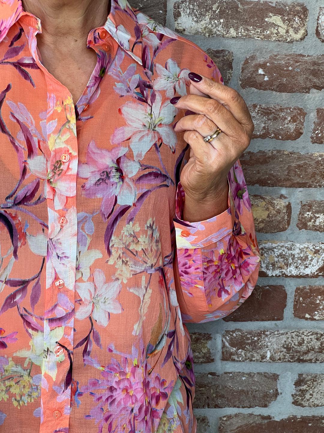 Milano Italy Patterned blouse In Peach multi