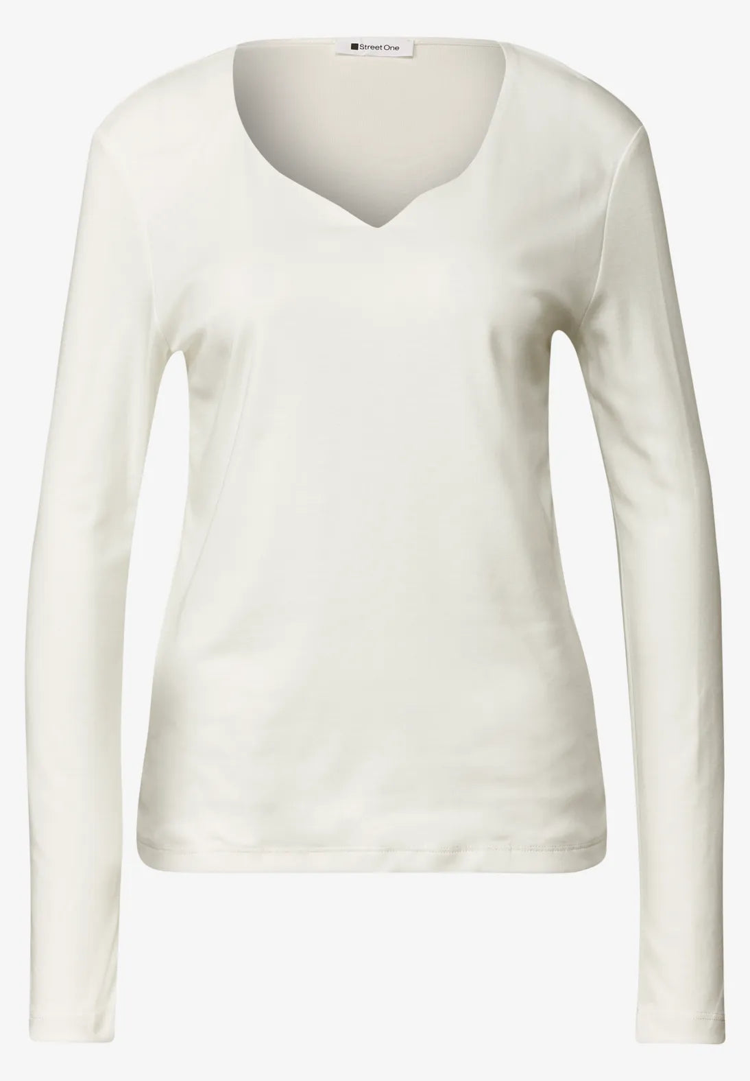 Heart long sleeve top in off white