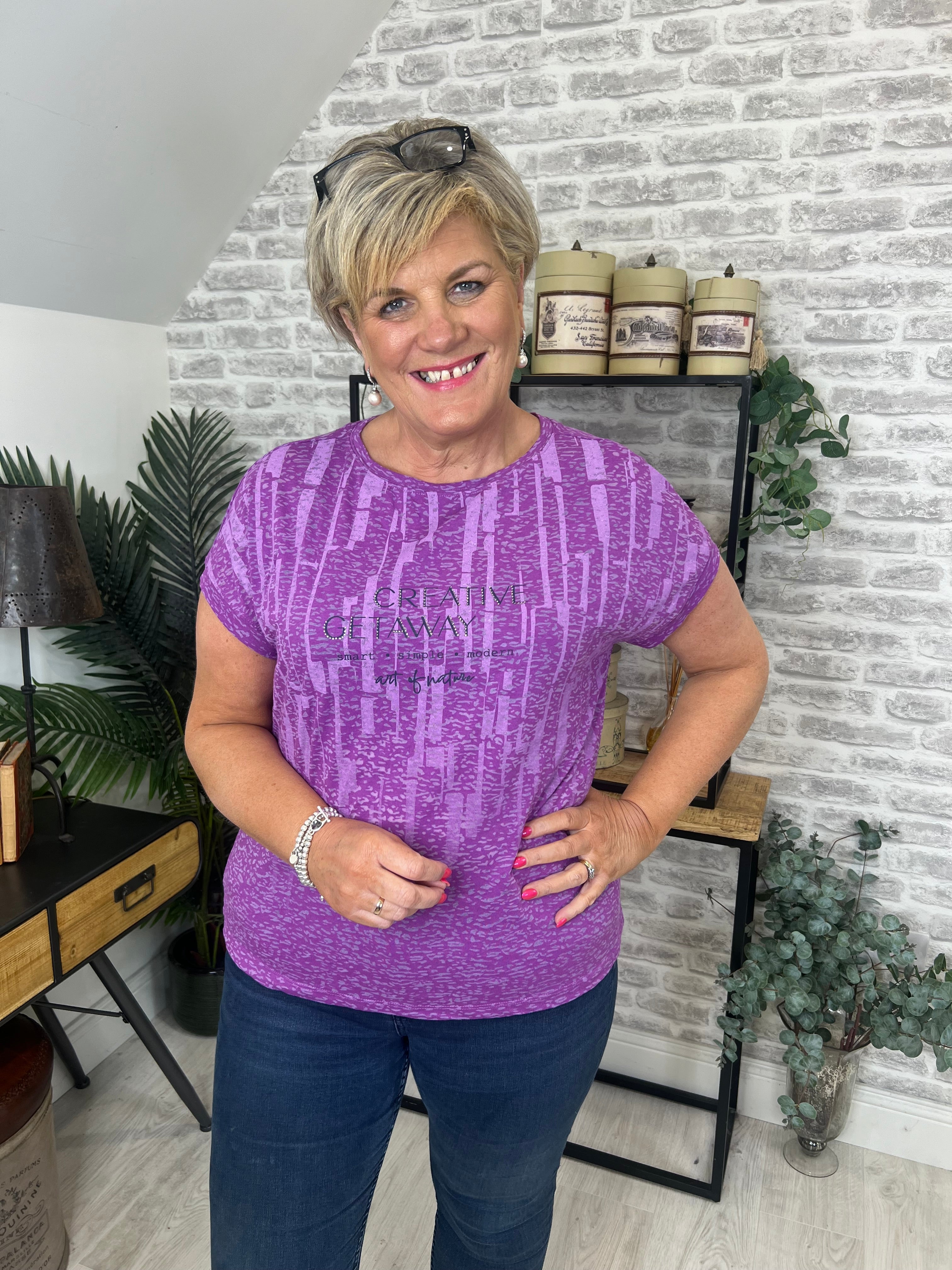 Cecil Burn-Out T-shirt In Iced Violet