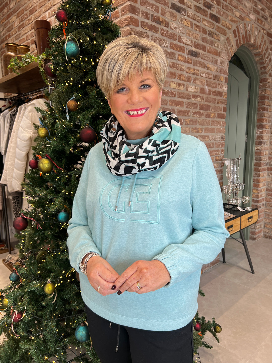 Cecil Funnel Sweatshirt In Foam Blue Melange