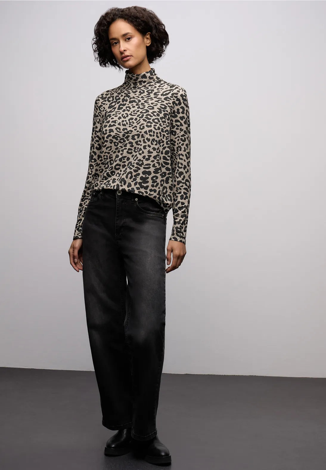 Street One Leopard Roll Neck Top In Soft Beige
