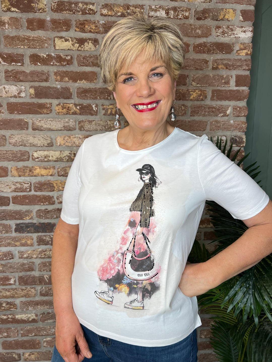 Oui Design T-shirt In Cloud Dancer