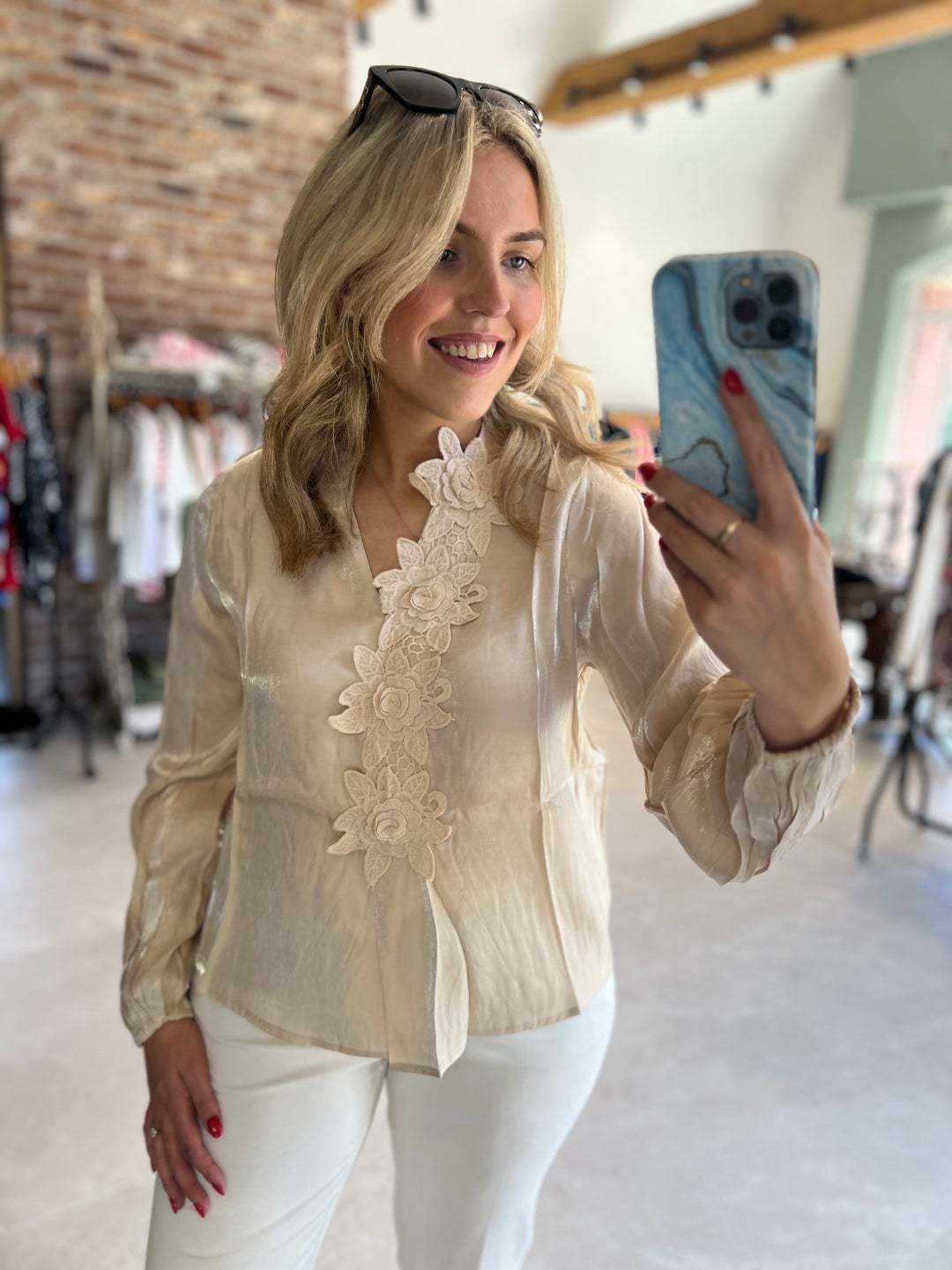 Culture Cufiola Blouse In Cream