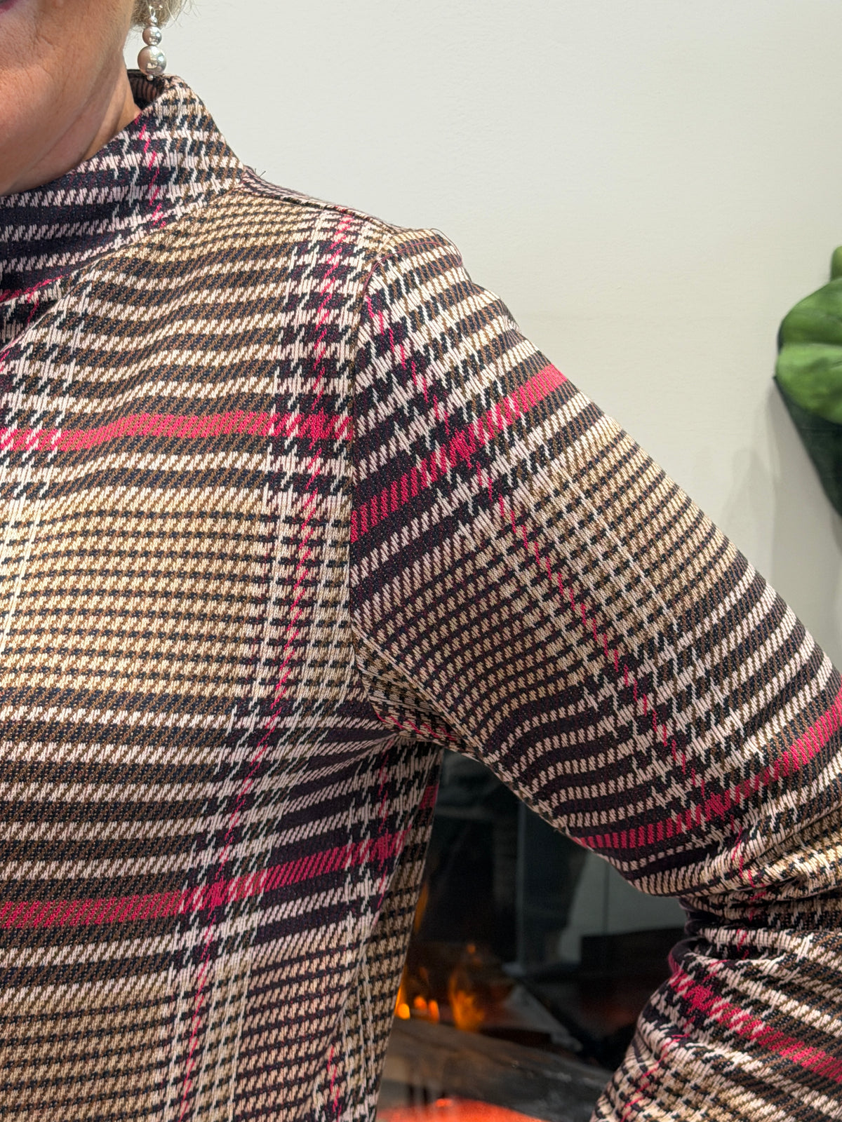 Check jacquard funnel neck in dark toffee brown