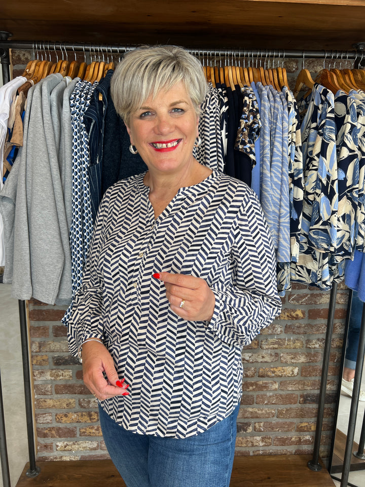 Soya Concept Selia Blouse In Navy