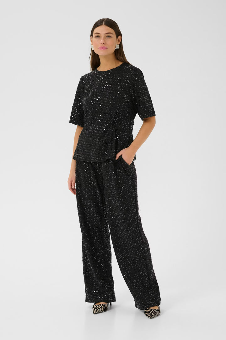 Culture Sequin Blouse In Black