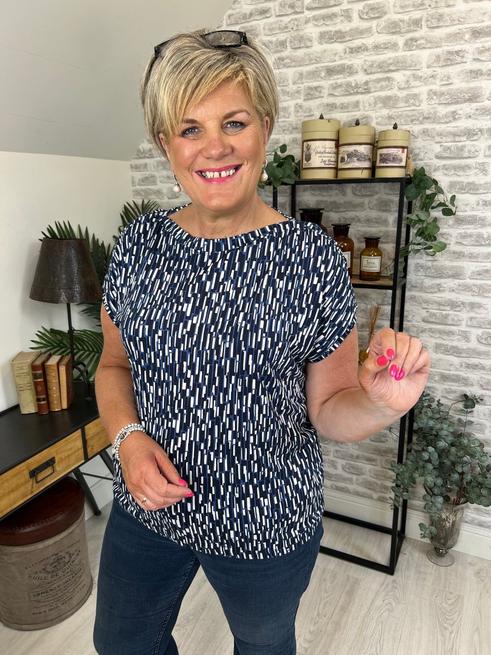 Cecil Minimal Print Tshirt In Universal blue