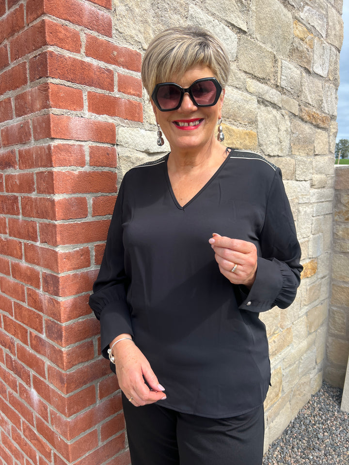 Peruzzi Embellished Trim Blouse In Black