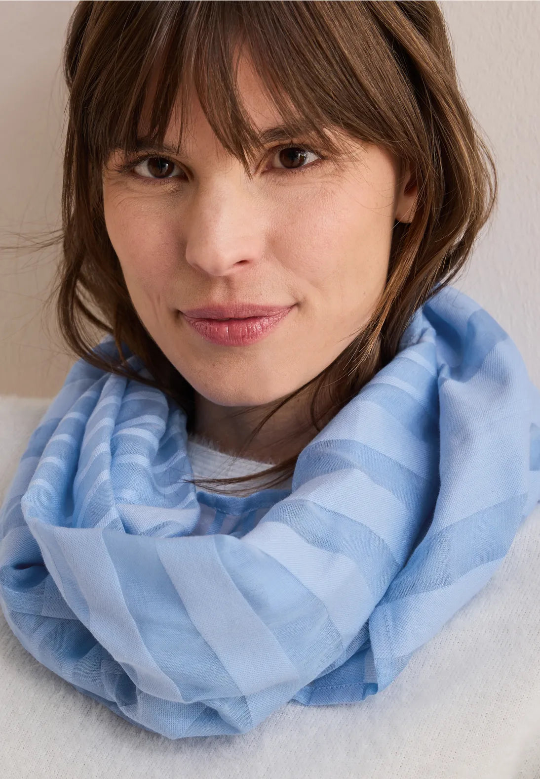 Cecil Woven Loop Snood In Light Blue