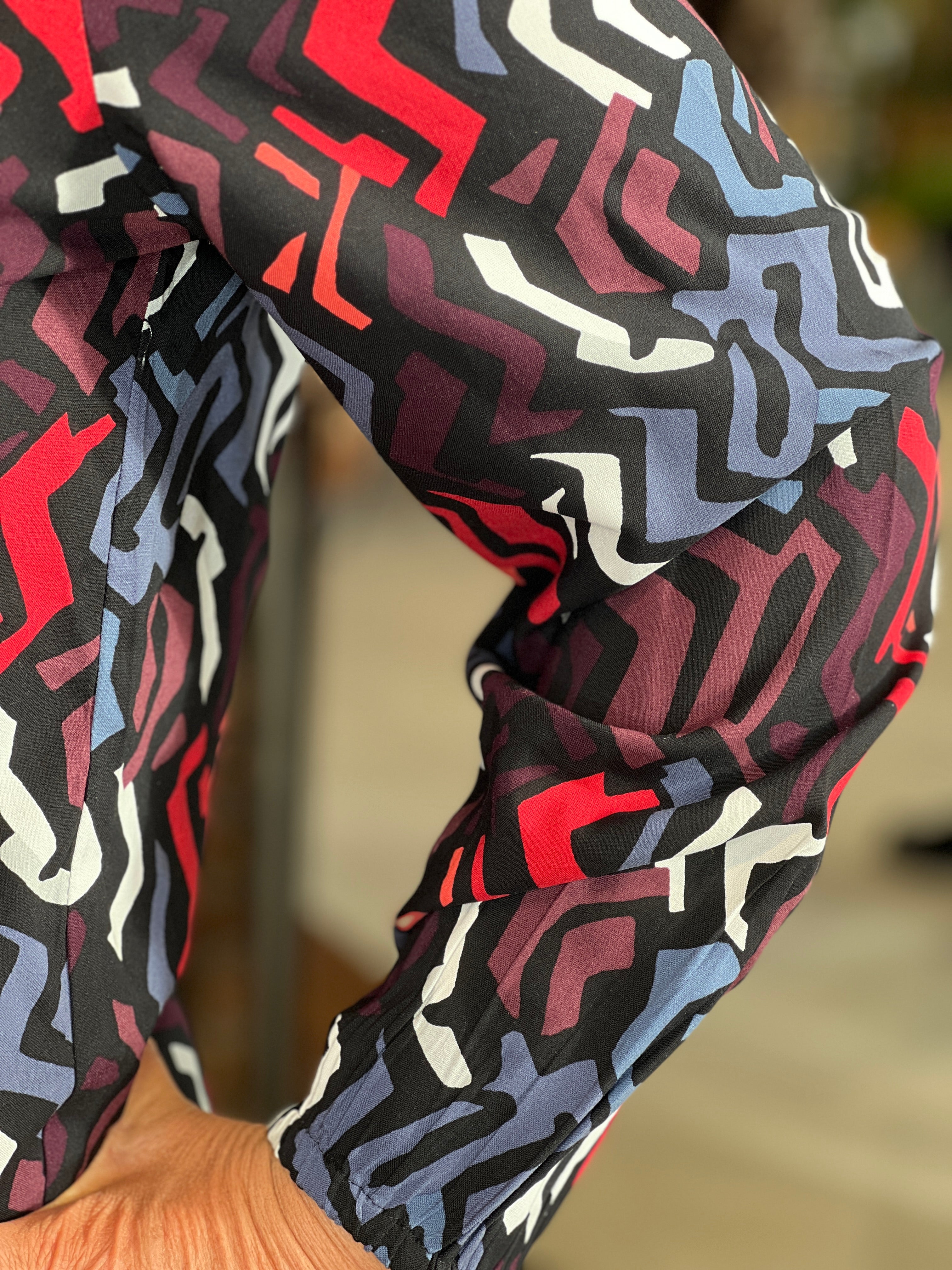 Cecil Geometric Blouse In Black Multi