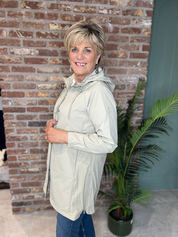 Tanta Nebo Lightweight Raincoat in stone grey