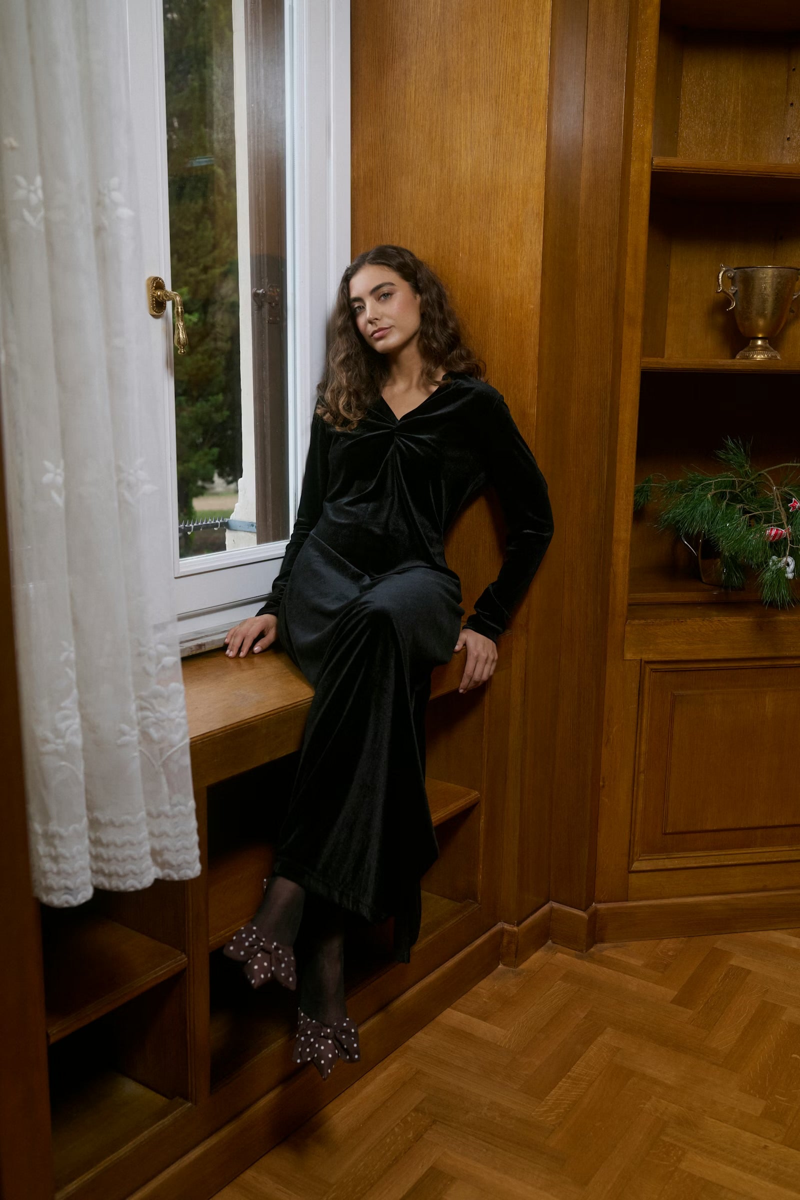 Culture Velour Dress In Black