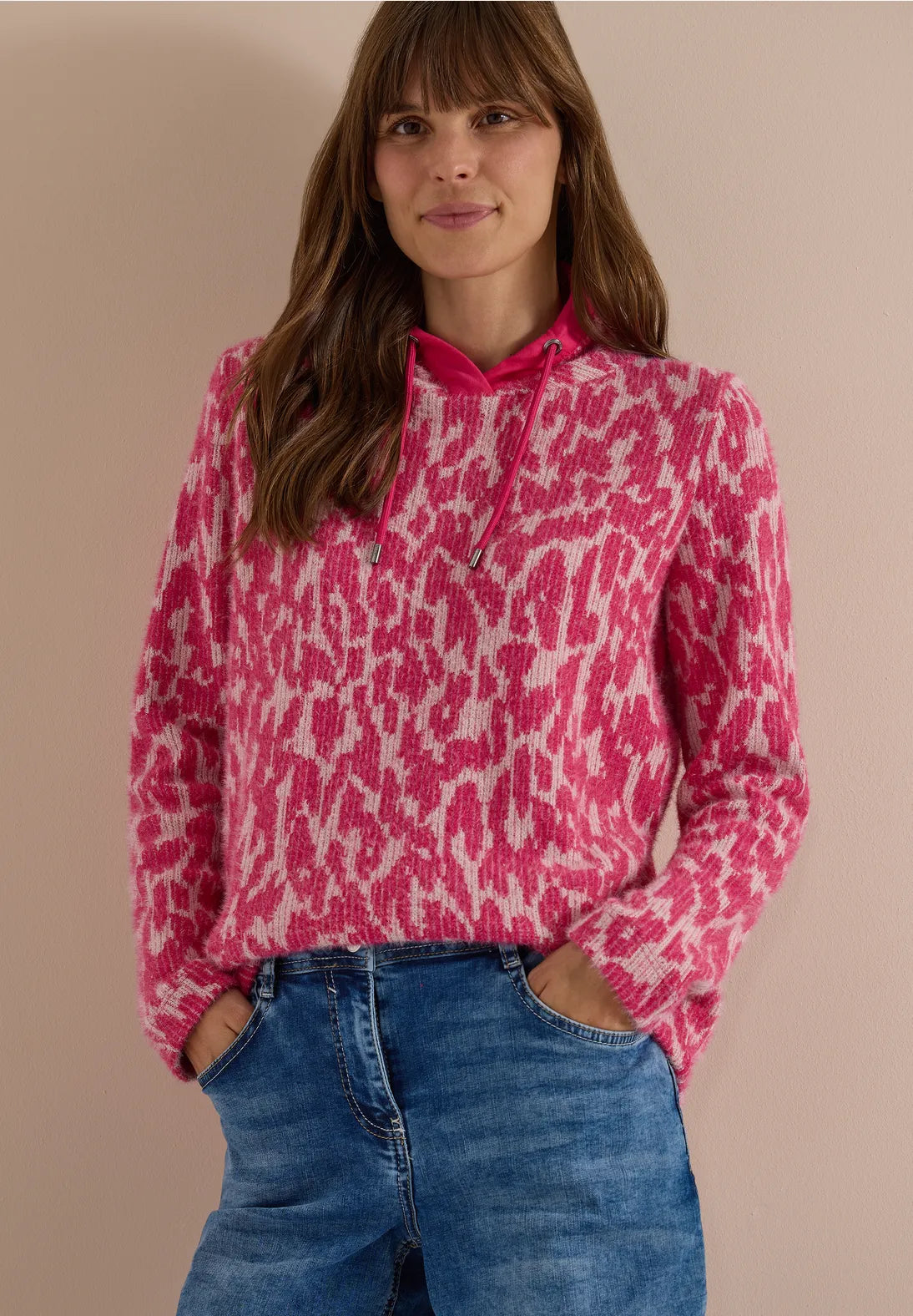 Rib feather yarn jumper in pink flash