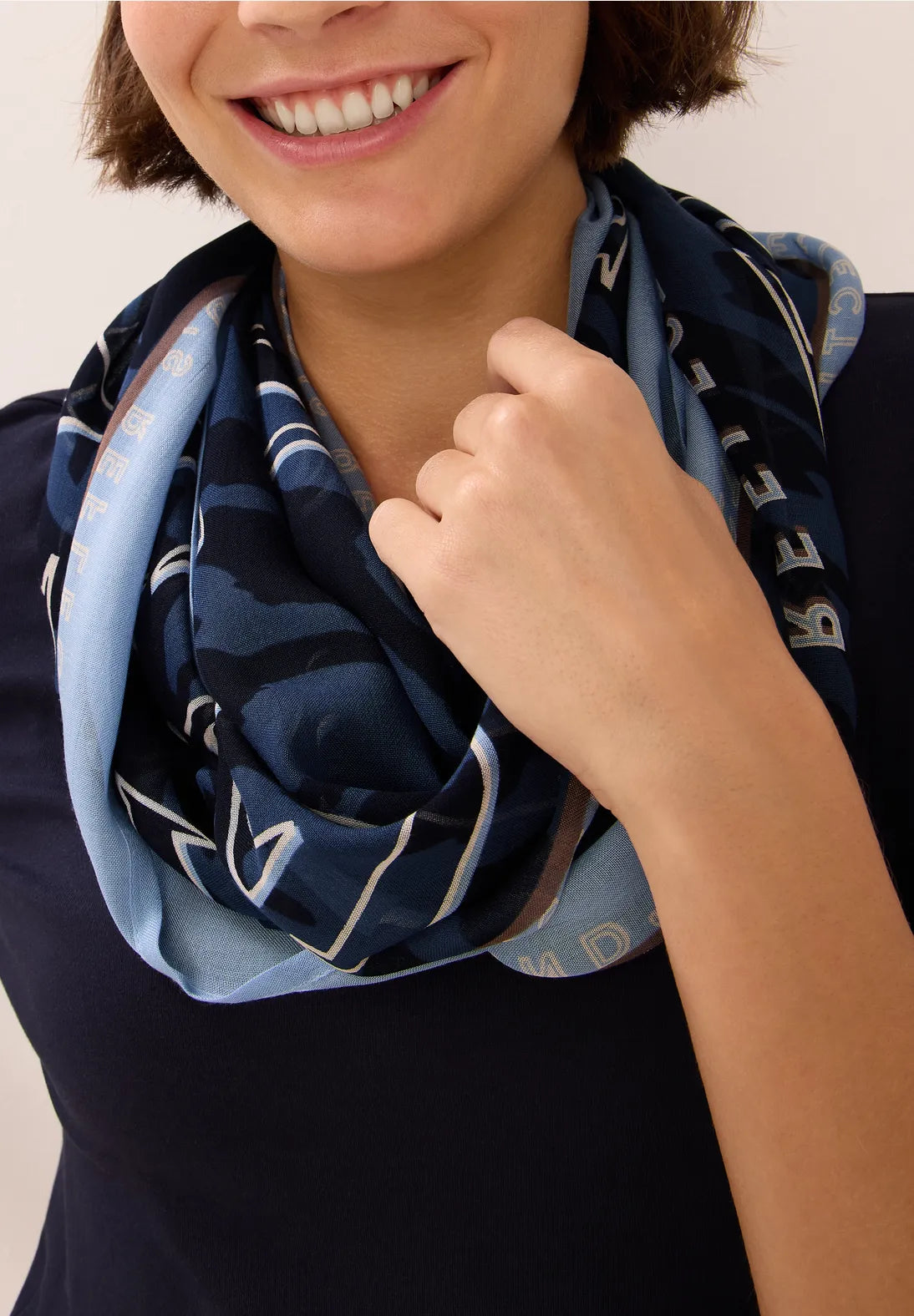Cecil Print Loop Snood In Urban Dark Blue