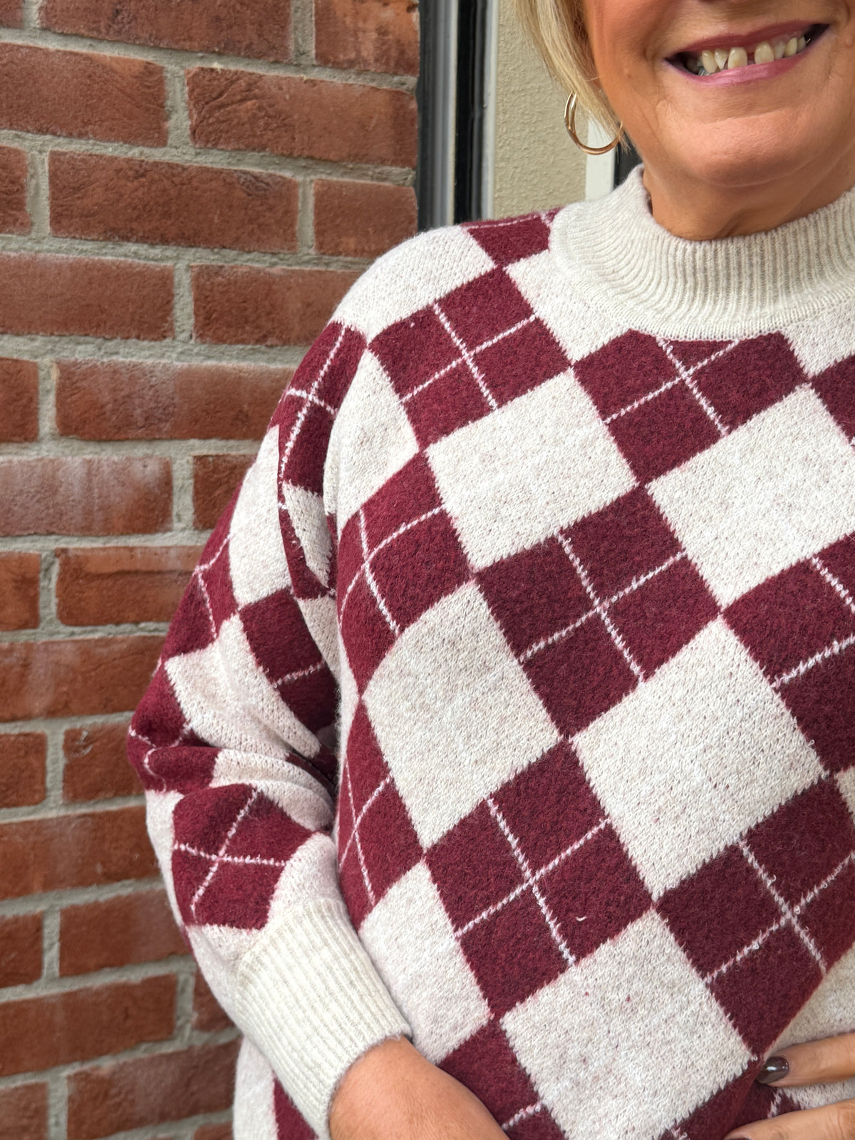 Argyle knit in oatmeal & red