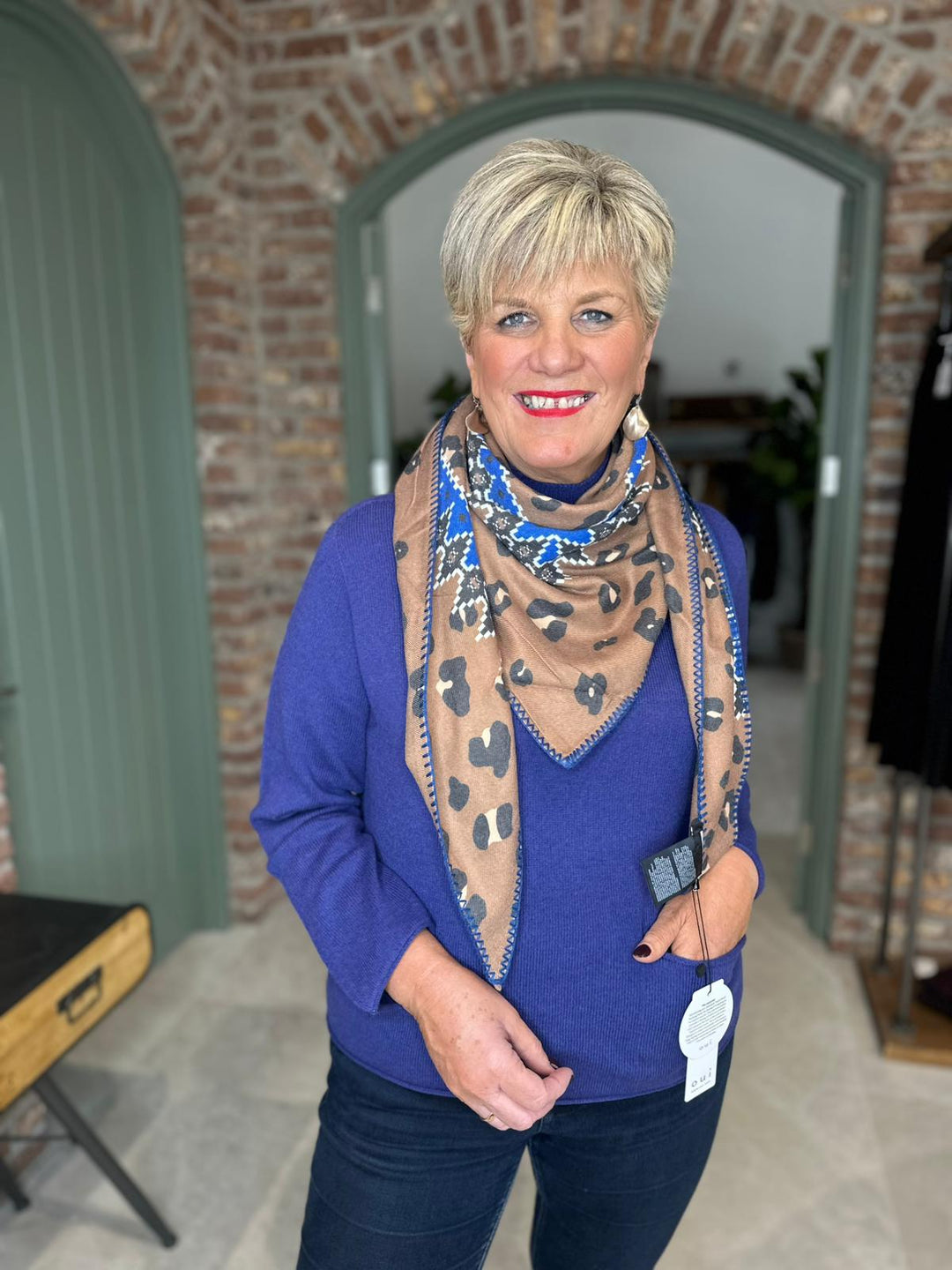 Oui Plain Pullover With In Blue Ribbon