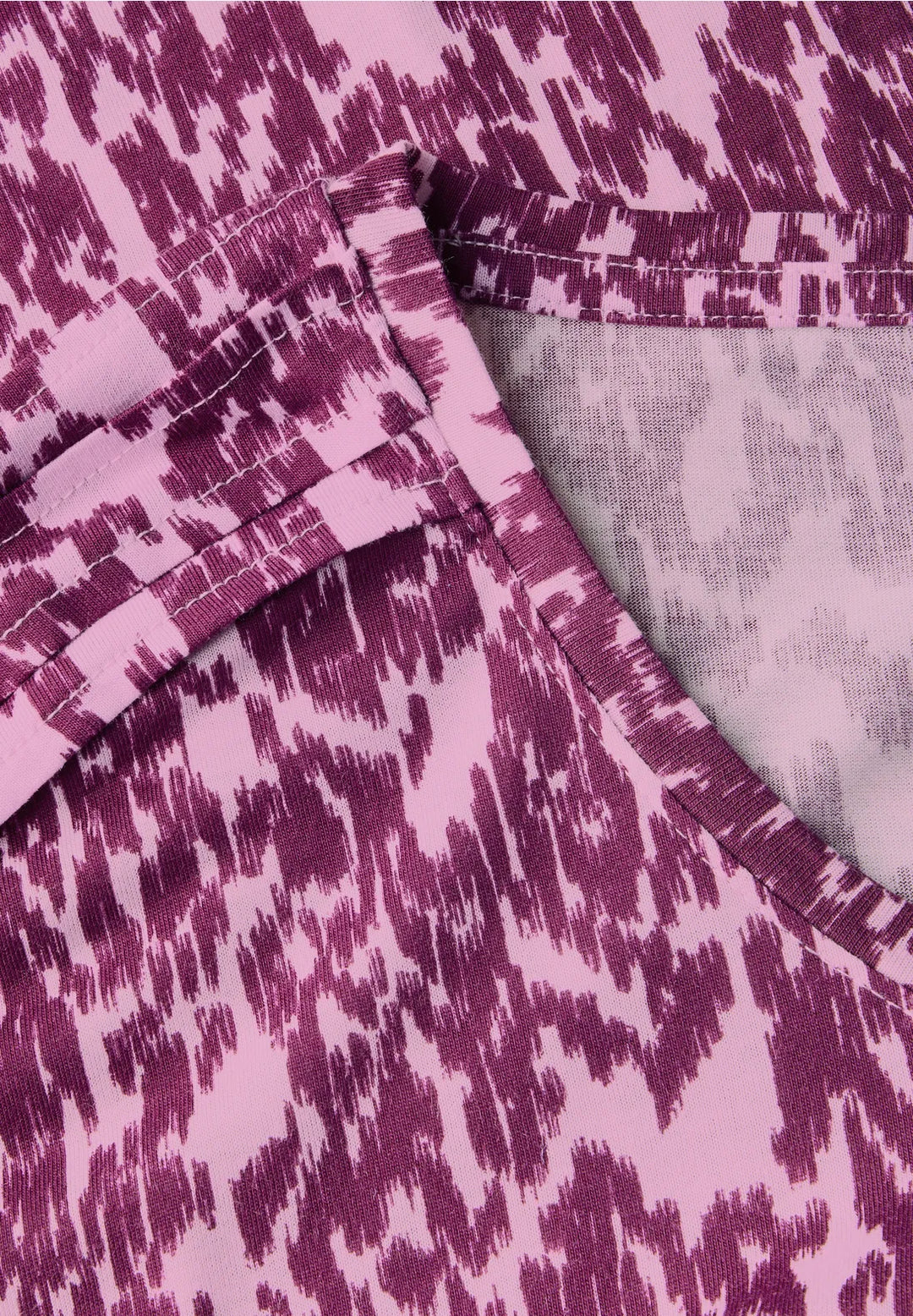 Cecil Minimal Print T-Shirt In Cherry Blossom Pink