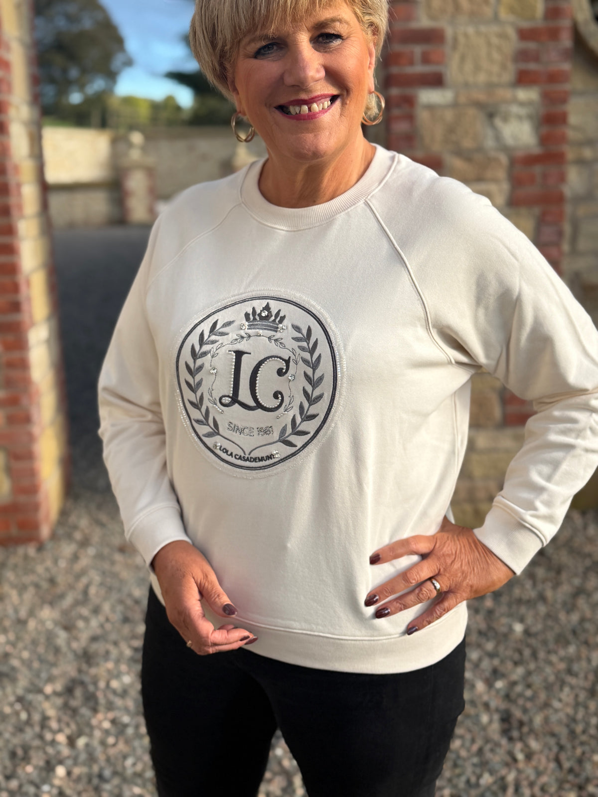 Sweatshirt with LC motif in Ecru