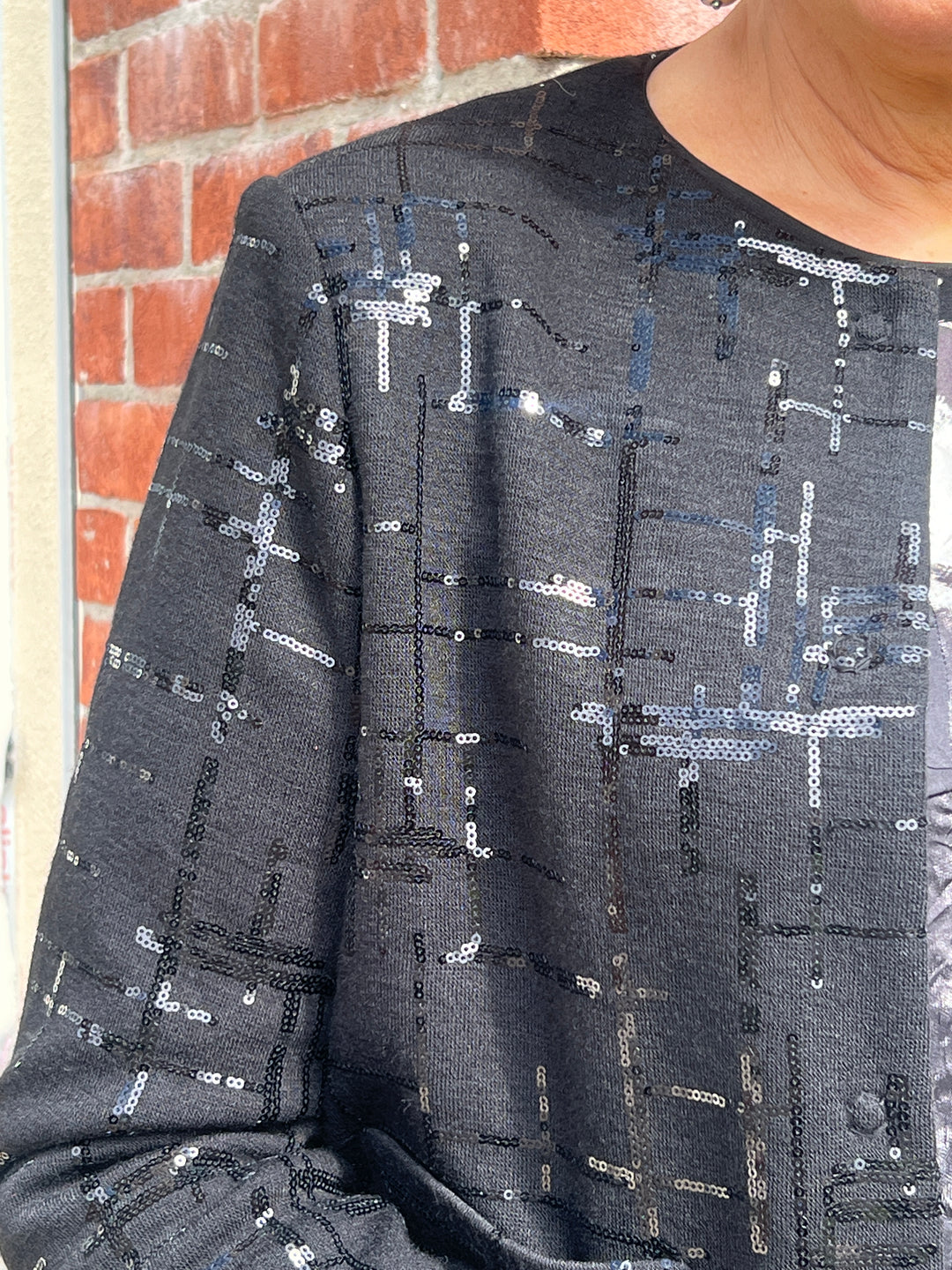 Peruzzi Sequin Pattern Jacket In Black