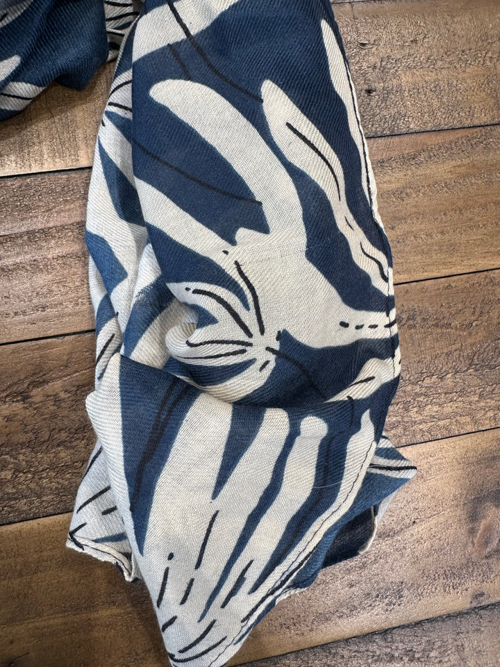 Amelia Floral Burst Print Scarf In Navy