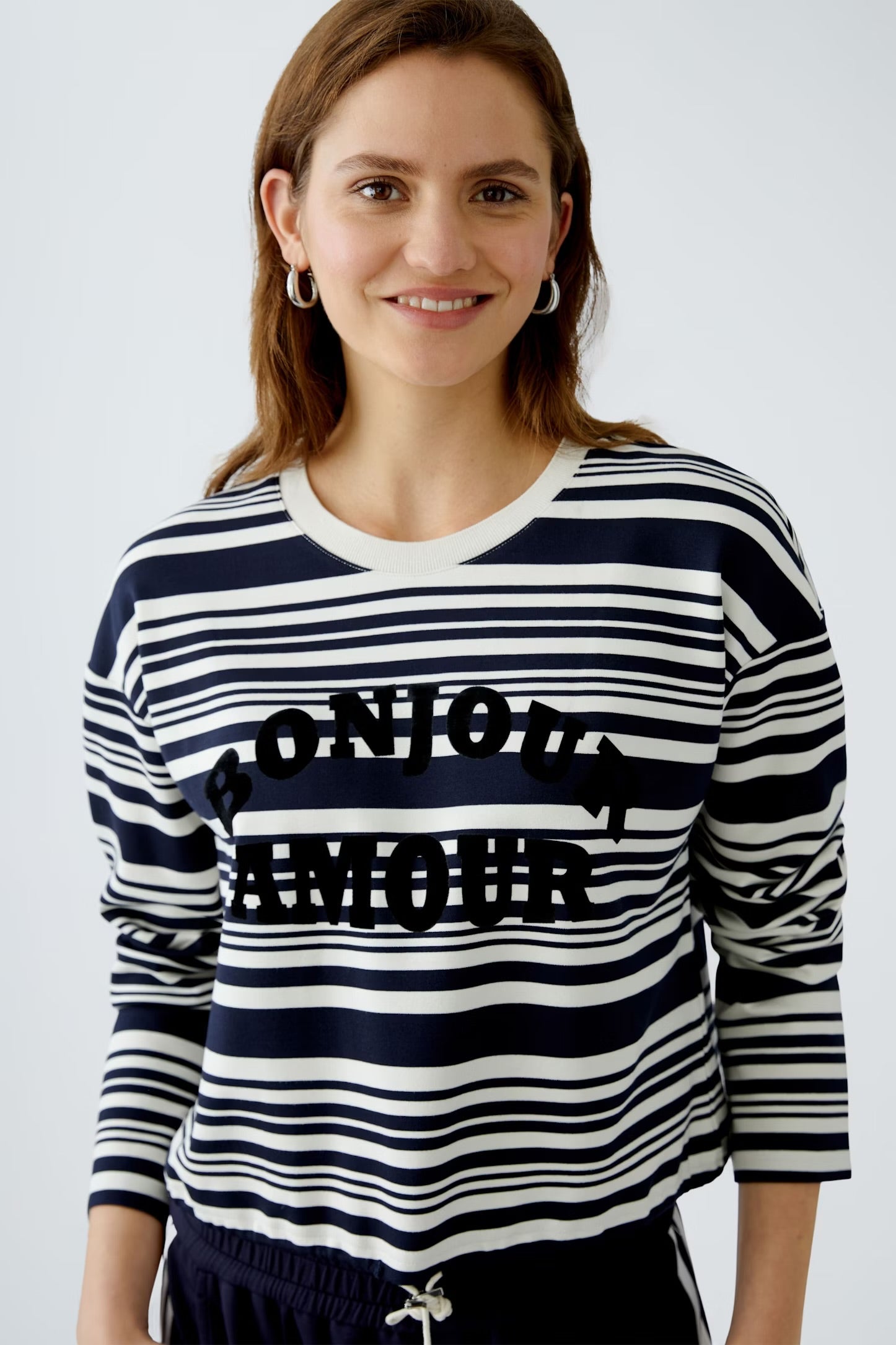 Oui “Bonjour Amour” Sweatshirt In Navy & White