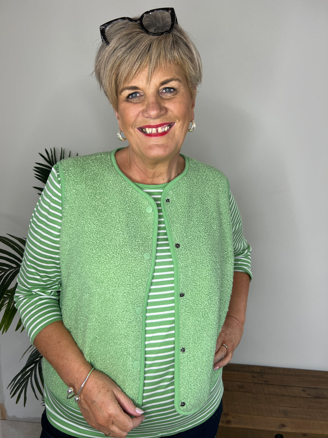 Cecil Curly Vest In Fennel Green