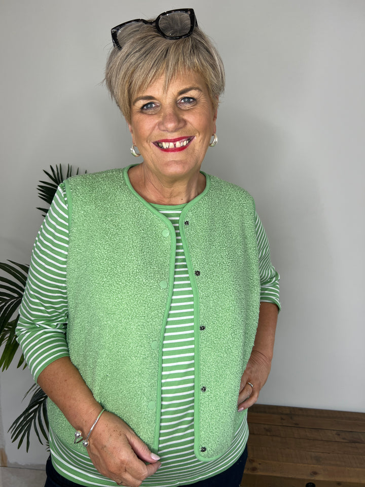 Cecil Curly Vest In Fennel Green