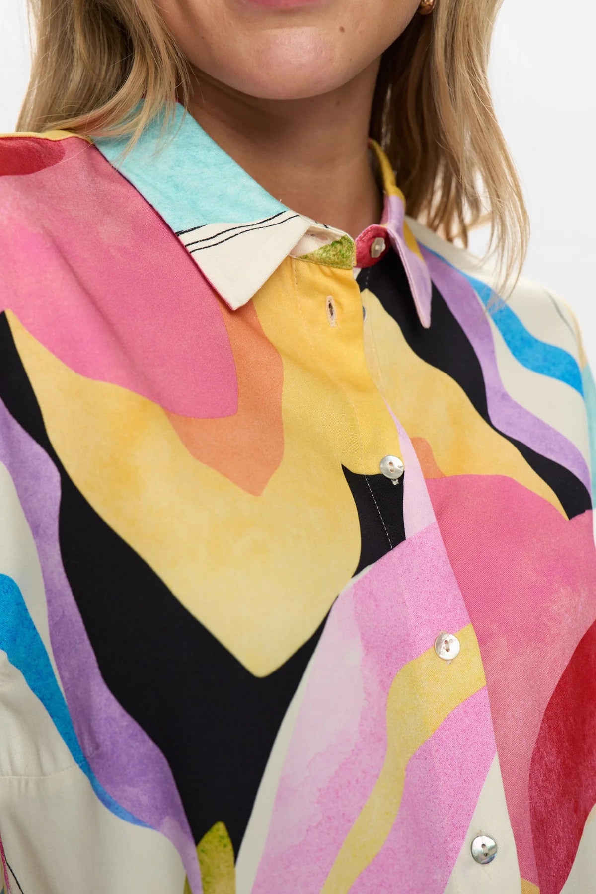 Nümph Patterned Shirt in Peony
