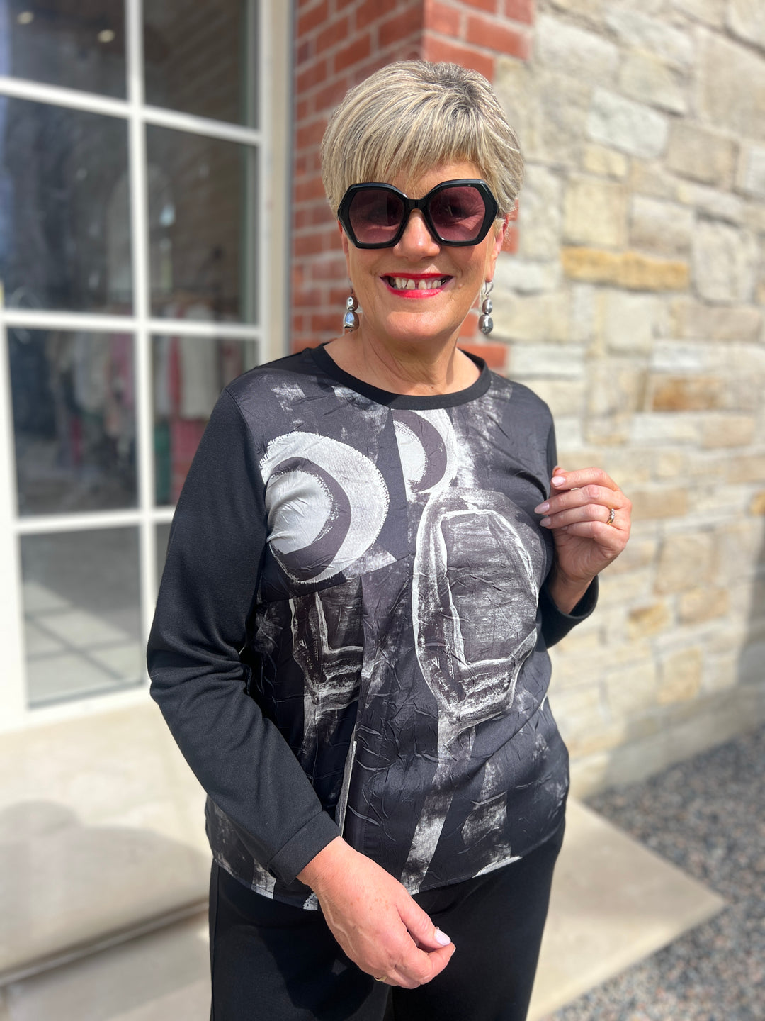 Peruzzi Ultra Print Top In Black