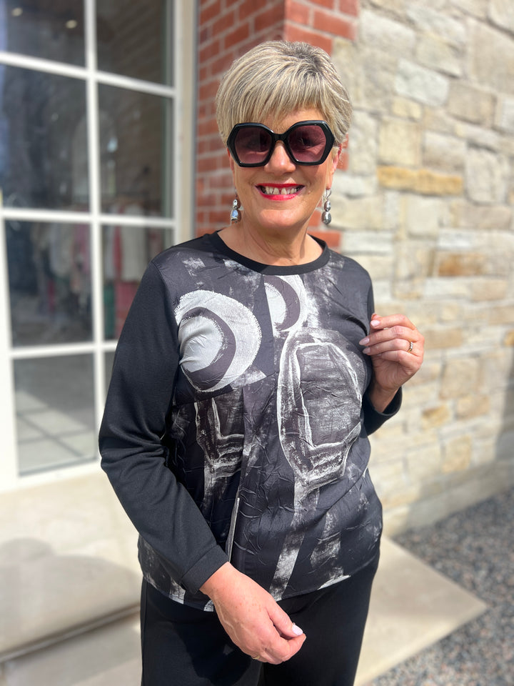 Peruzzi Ultra Print Top In Black