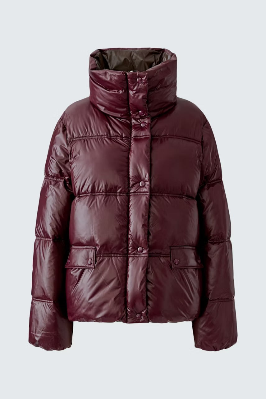 Puffer jacket in bramble berry