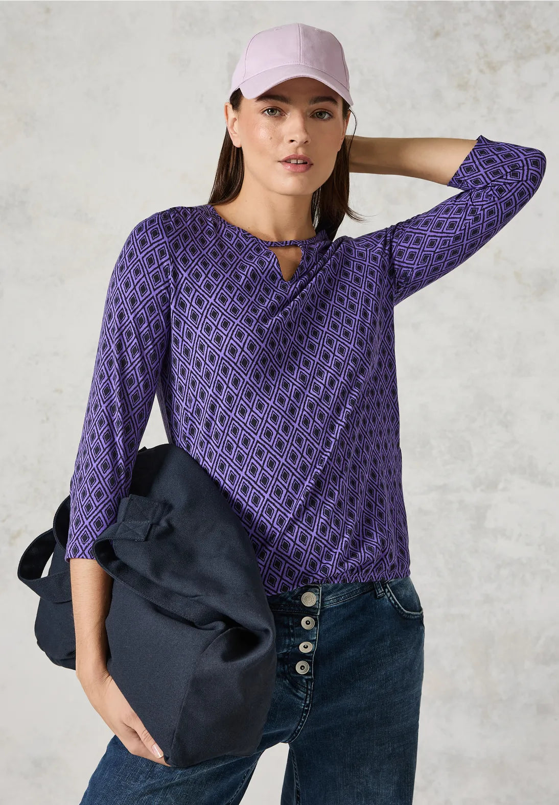 Cecil Cut Out Top In Wild Lilac