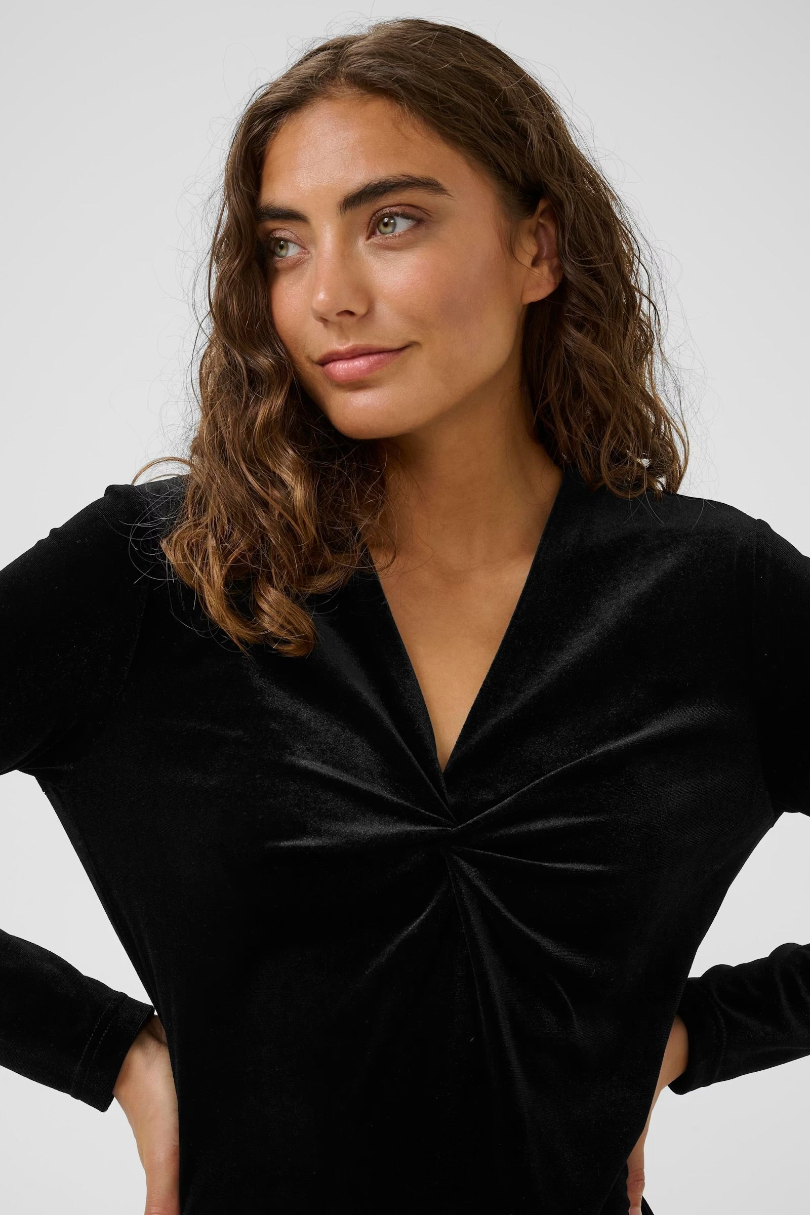 Culture Velour Dress In Black