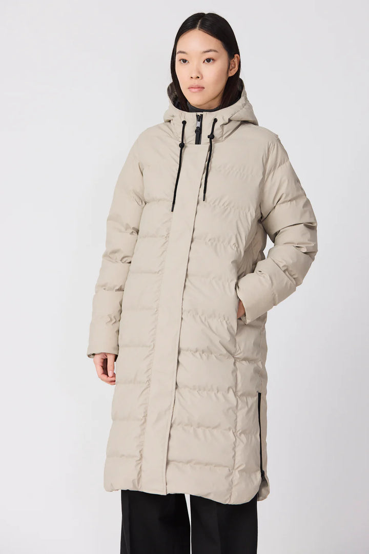 Tanta Puddle Puffa raincoat in Stone Grey