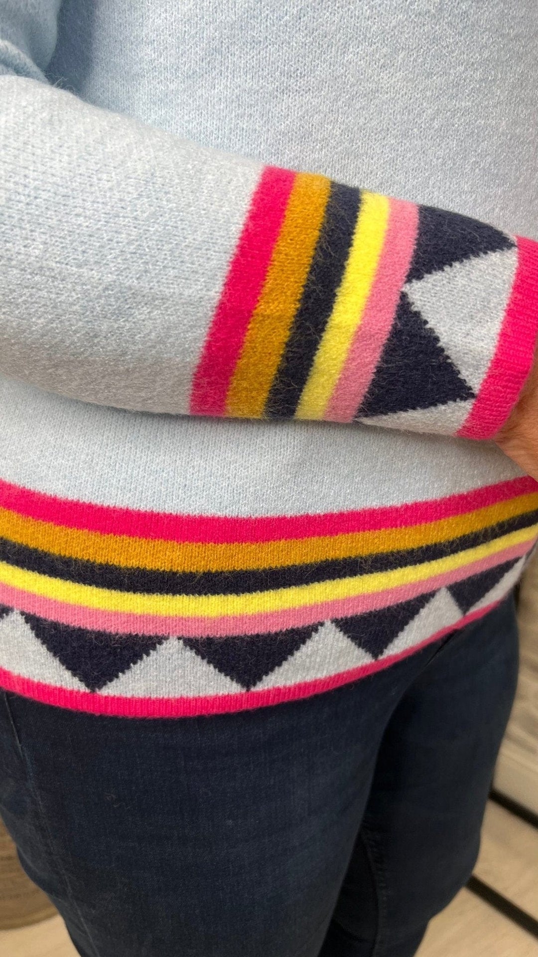 Deck By Decollage Plain Knitted Jumper With Pattern - Crabtree Cottage