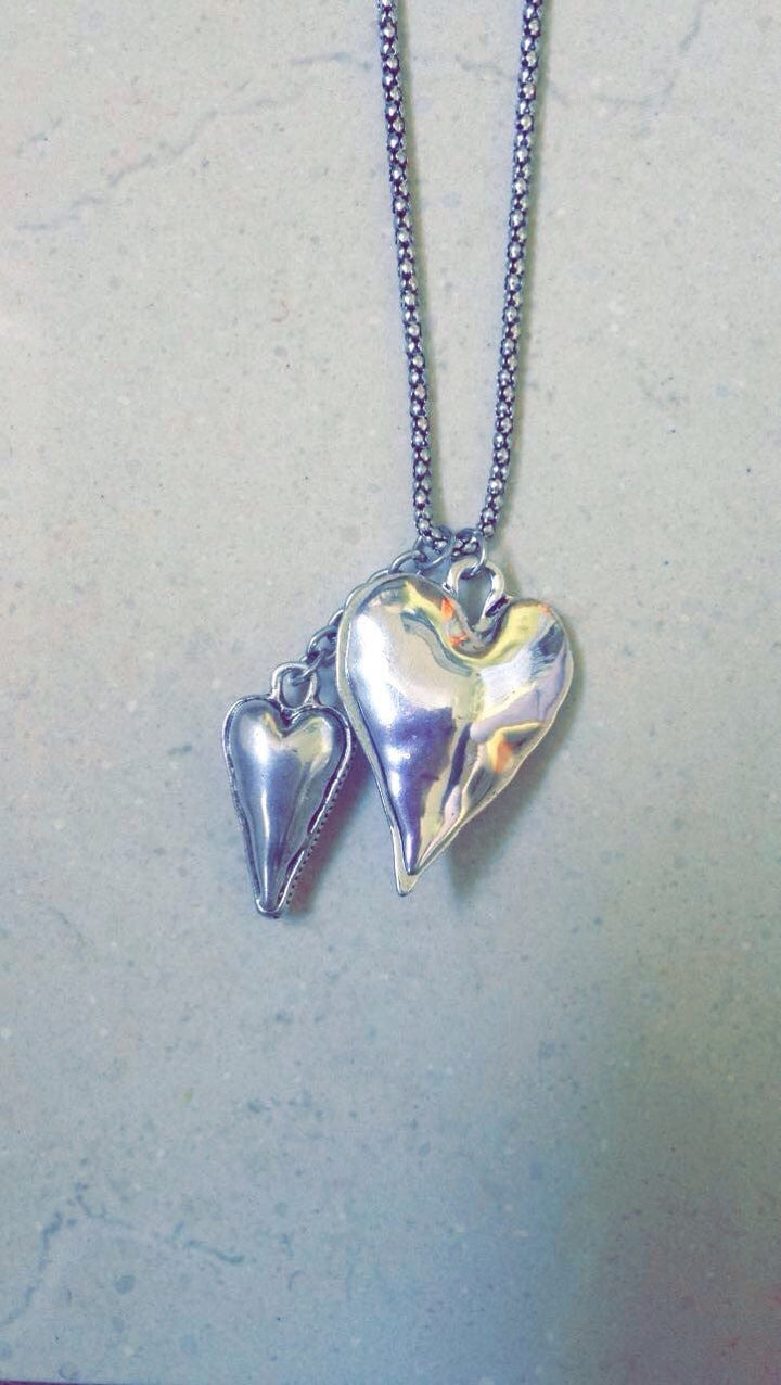 Heart Shaped twin pendant £22.99