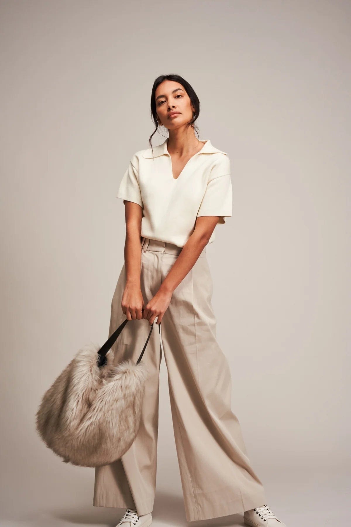 Helen Moore Slouch Bag In Oyster