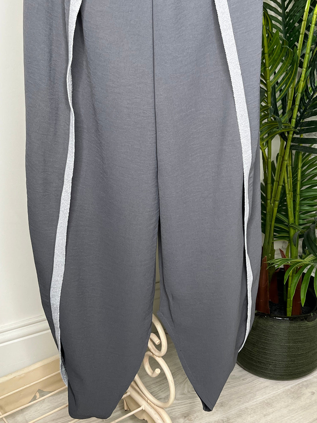 Seva Grey Stripe Trousers 014