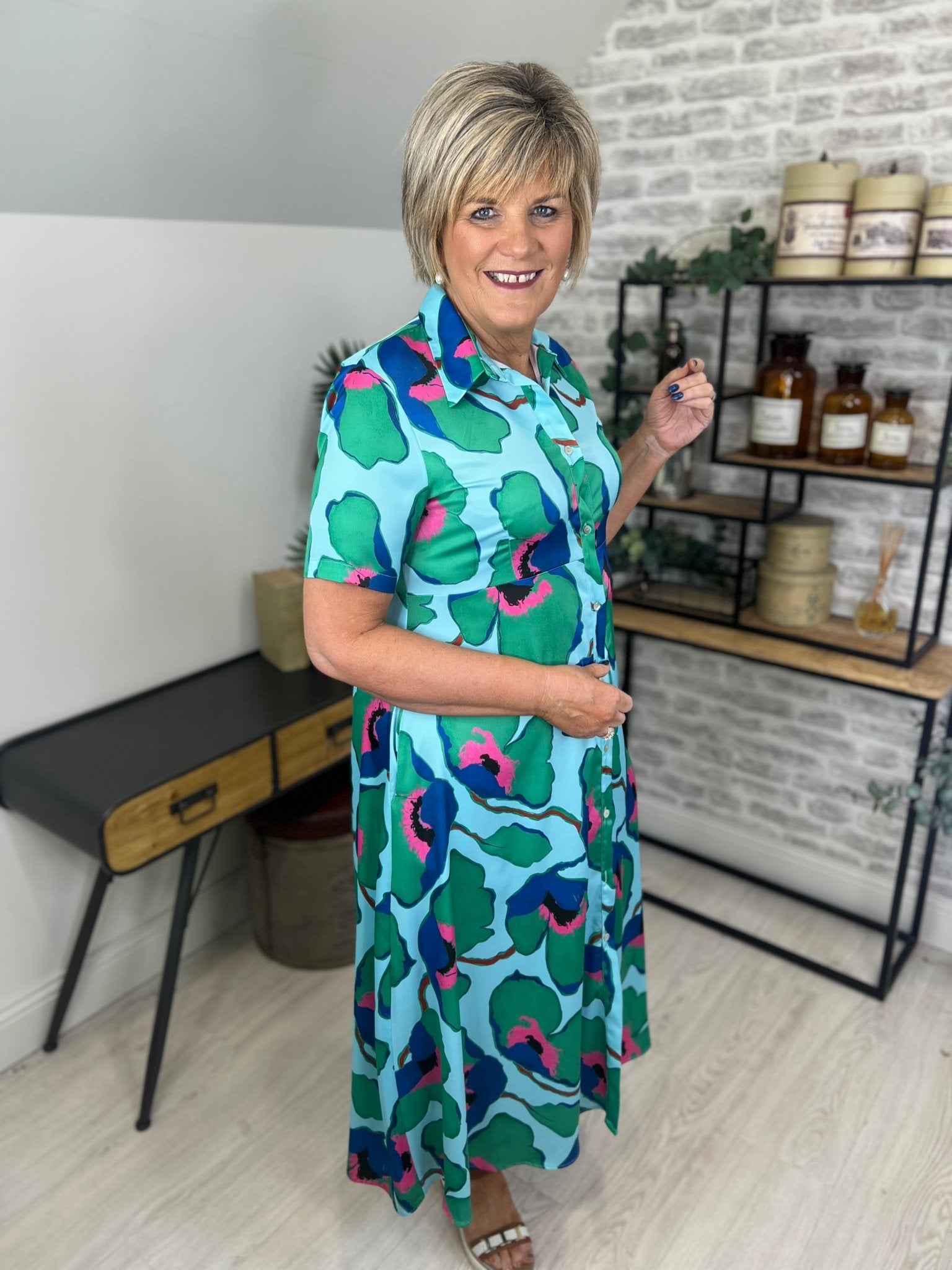 Peruzzi Floral Print Button Dress In Aqua - Crabtree Cottage