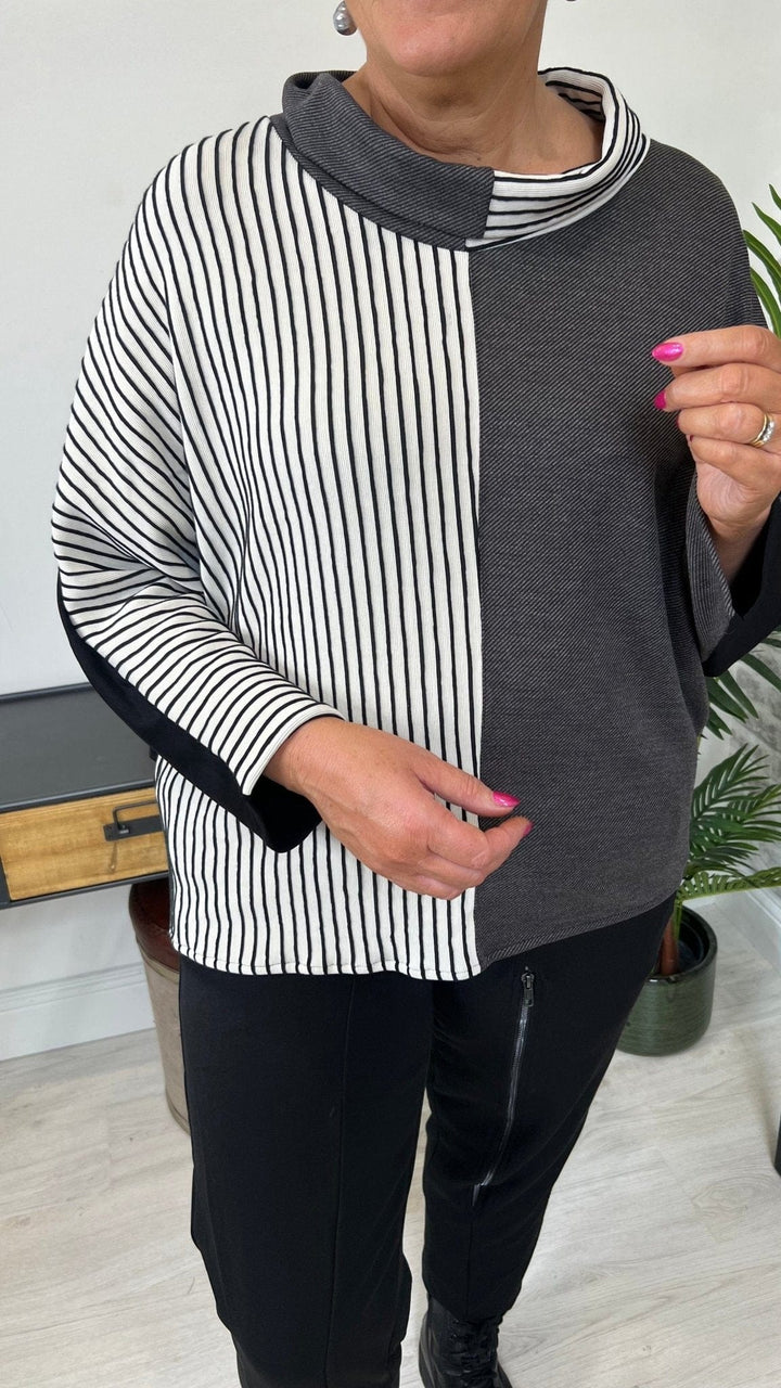 Seva Pinstripe Top In White & Grey - Crabtree Cottage
