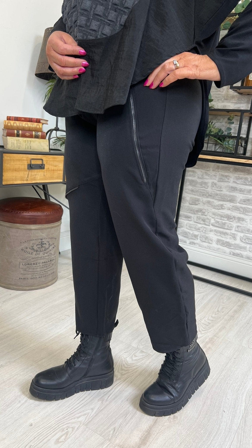 Seva Side Zip Trousers In & Black - Crabtree Cottage