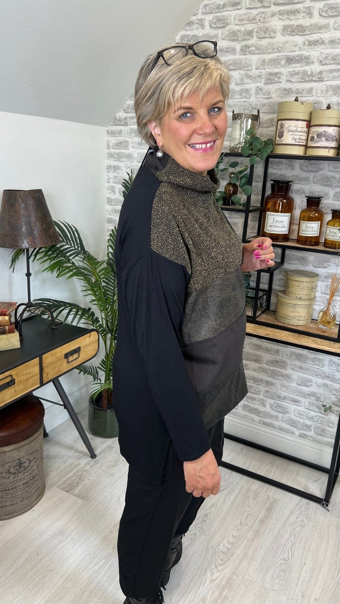 Seva Tweed Effect Top In Copper & Black - Crabtree Cottage