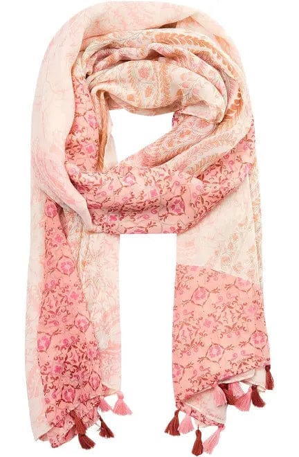 Soya Concept Kaiya Scarf In Coral - Crabtree Cottage