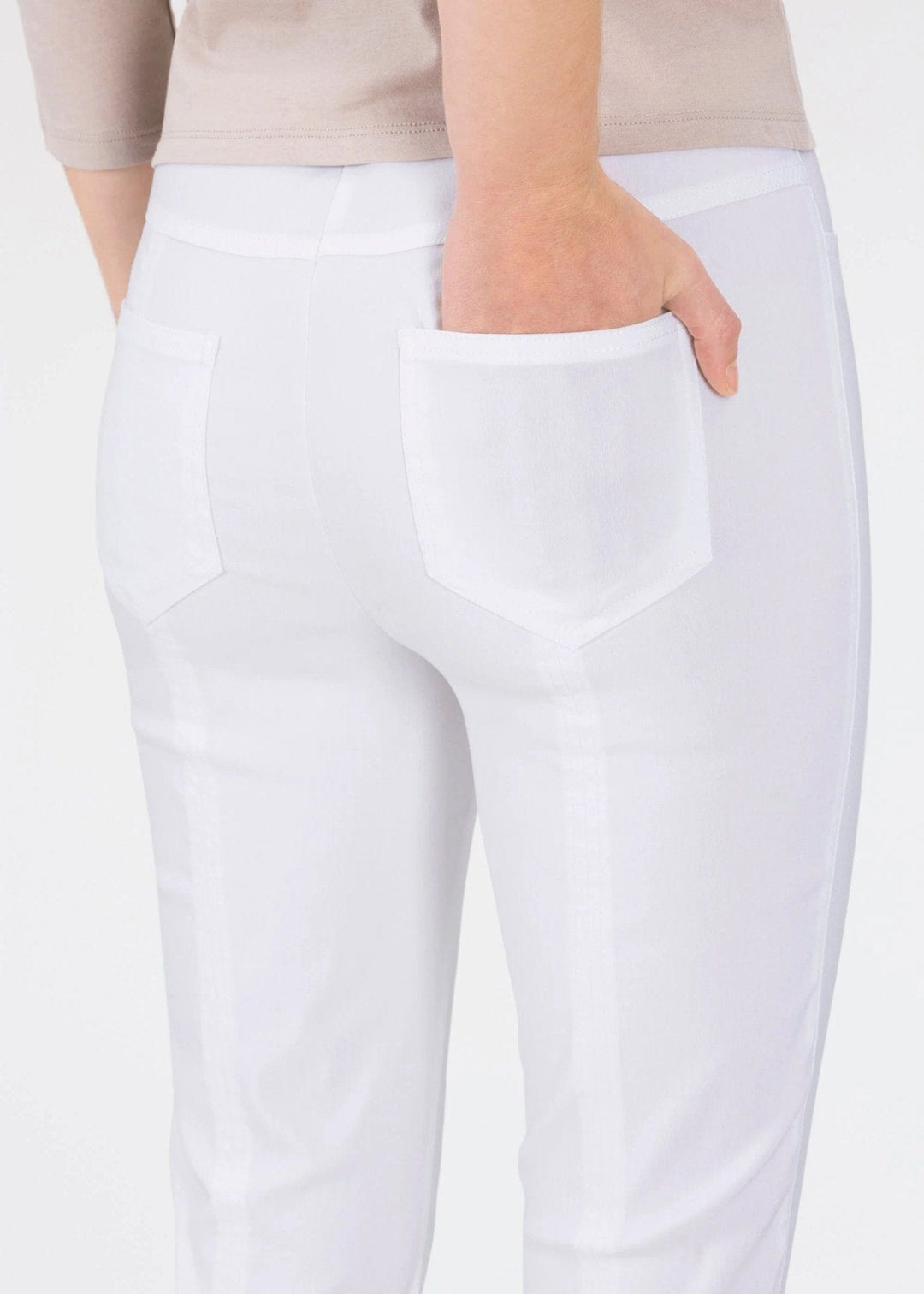 Stehmann Igor 6/8 Pull On Trousers In White - Crabtree Cottage